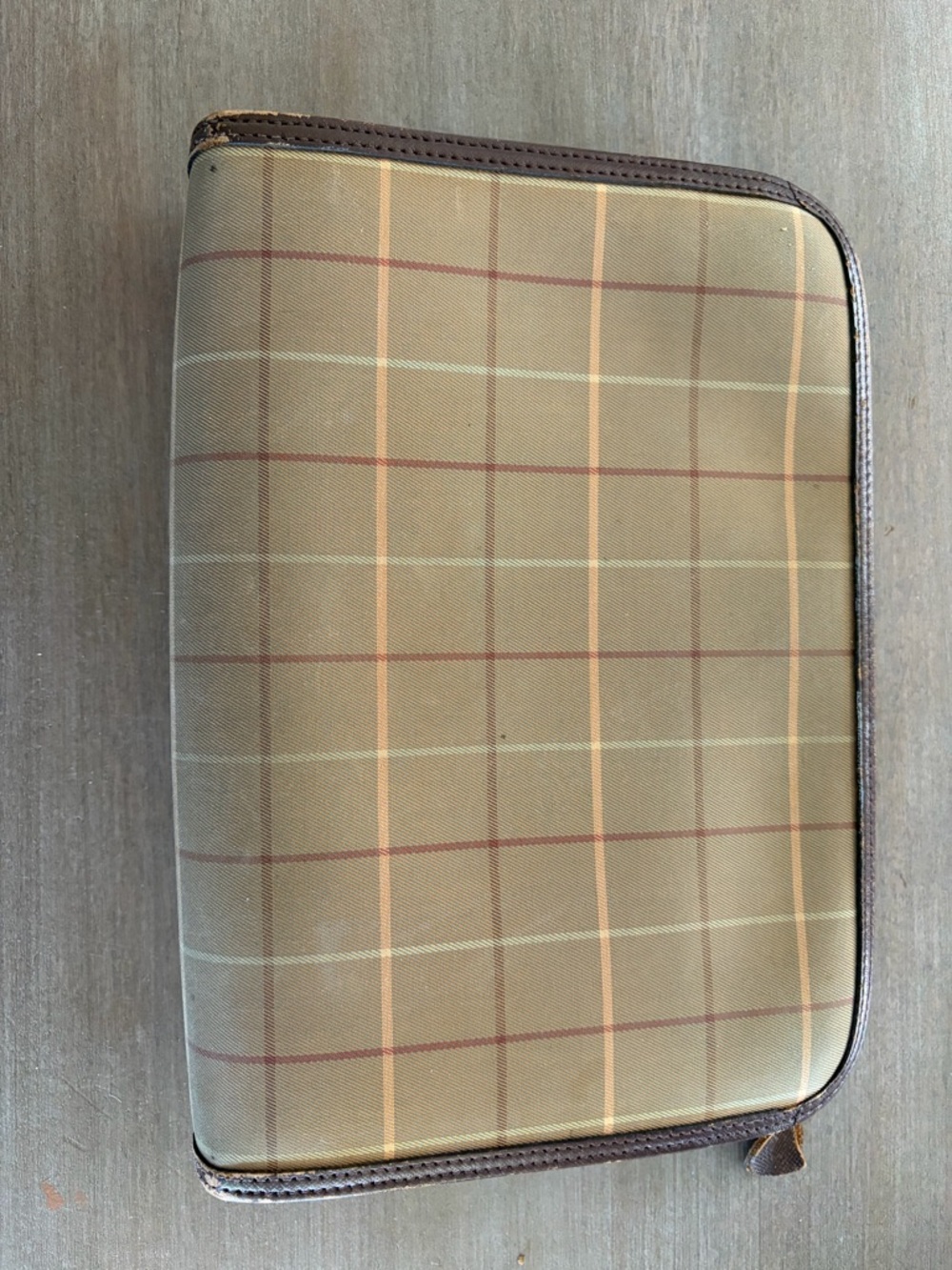Vintage Burberry Clutch - Picture 6 of 10